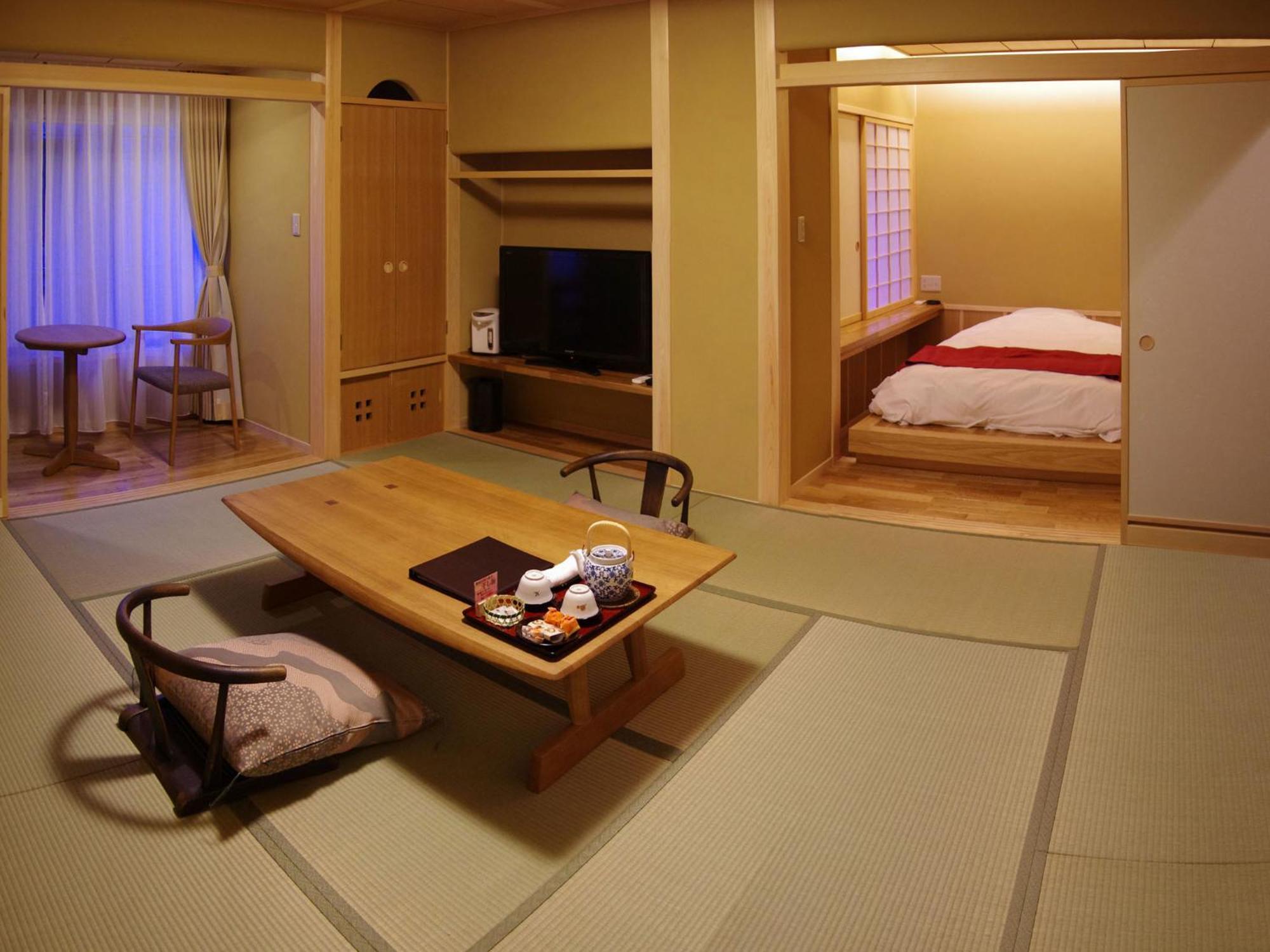Gero Onsen Yukyunohana Room photo