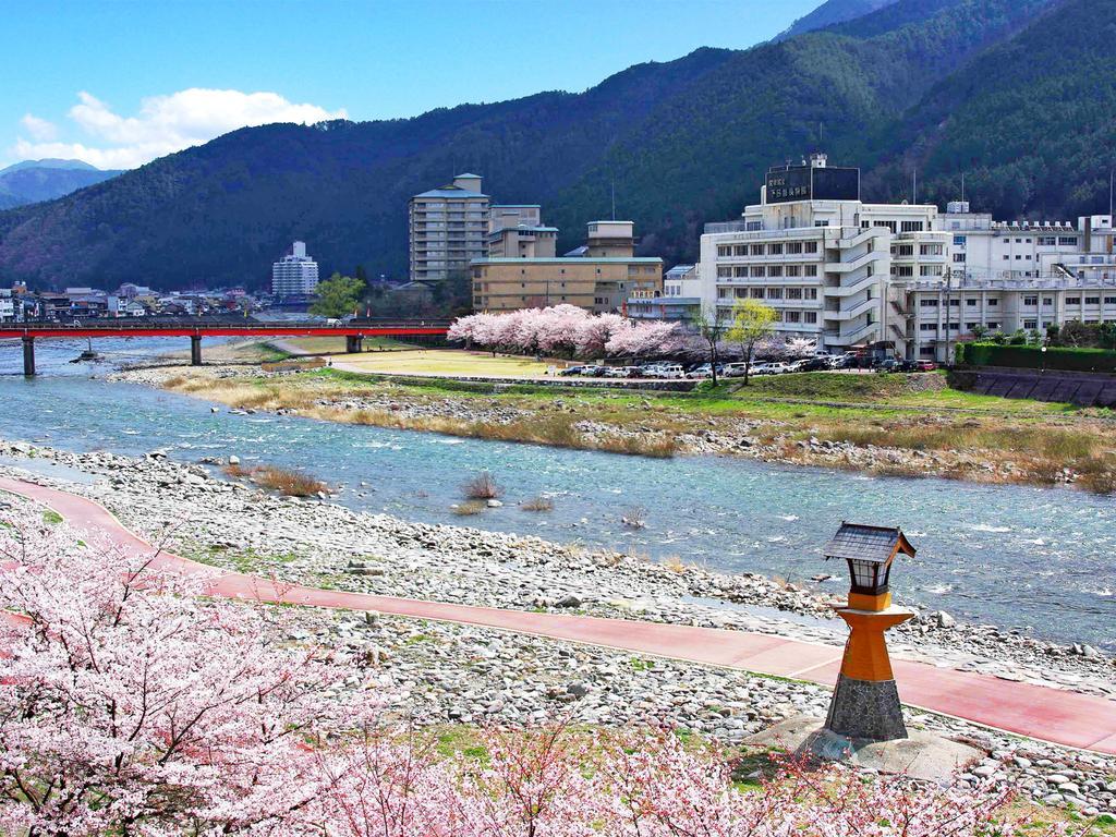 Gero Onsen Yukyunohana Exterior photo