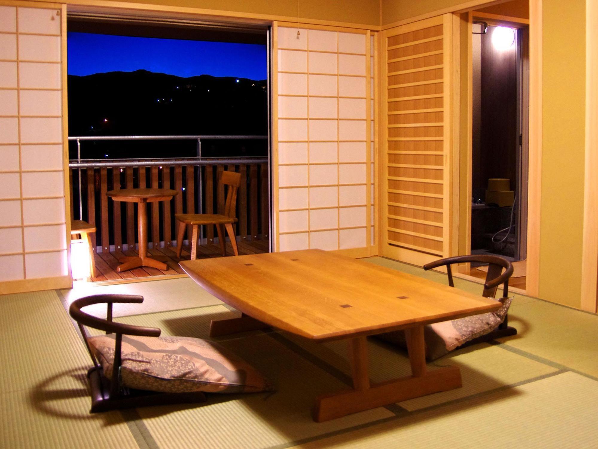 Gero Onsen Yukyunohana Exterior photo