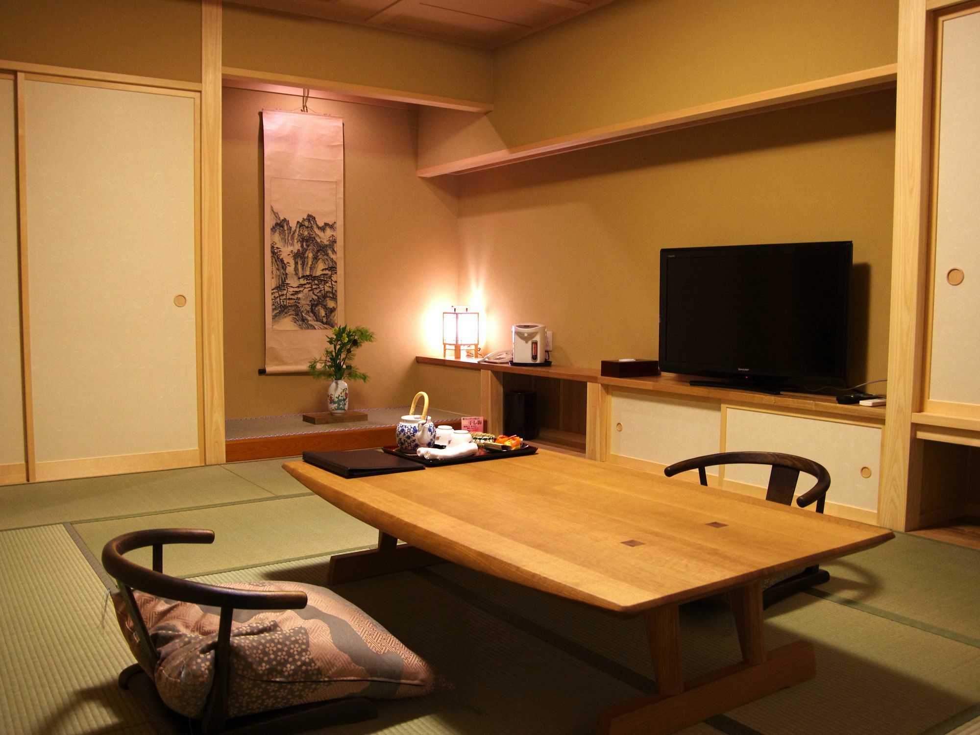Gero Onsen Yukyunohana Exterior photo